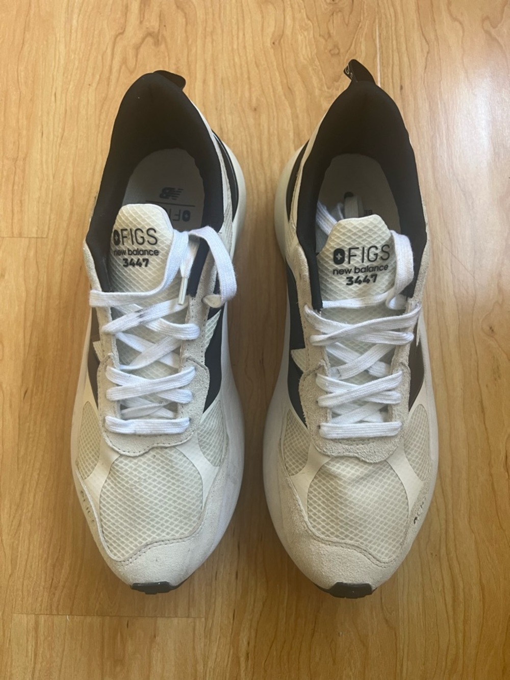 New Balance White and Black FIGS 3447 - Picture 3 of 7